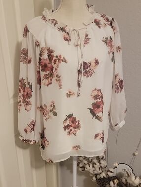 Grace White Boho Floral Tie-Neck Blouse with Dusty Rose Print